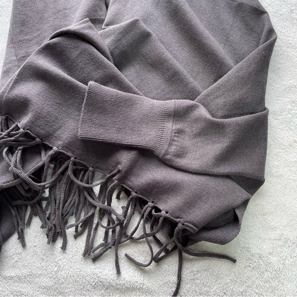 NWOT Jacket Society Lightweight Shrug Cardigan With Fringe - Picture 10 of 11